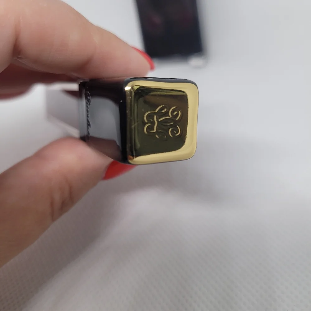 Guerlain Kisskiss L305 Daring Matte Liquid Lipstick